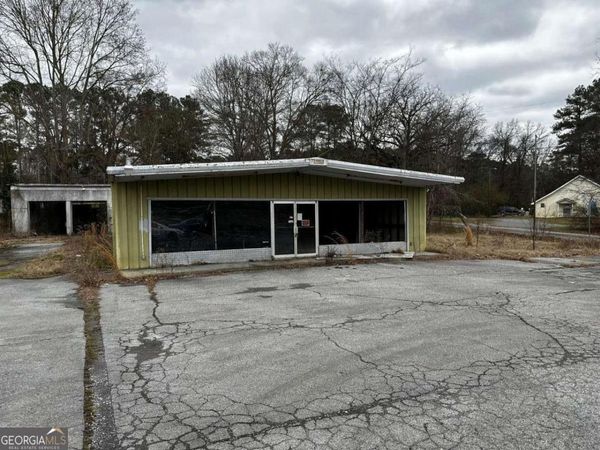 4382 Calhoun Road NE, Rome, GA 30161