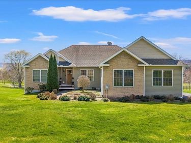 2742 E Main Street, Whitney Point, NY 13862