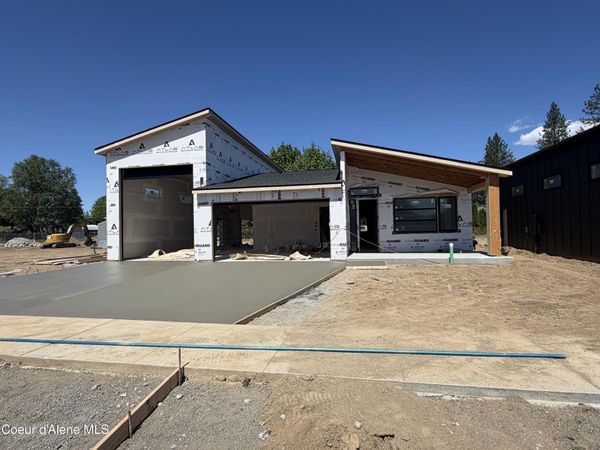 11005 E 36TH DR, Spokane Valley, WA 99206