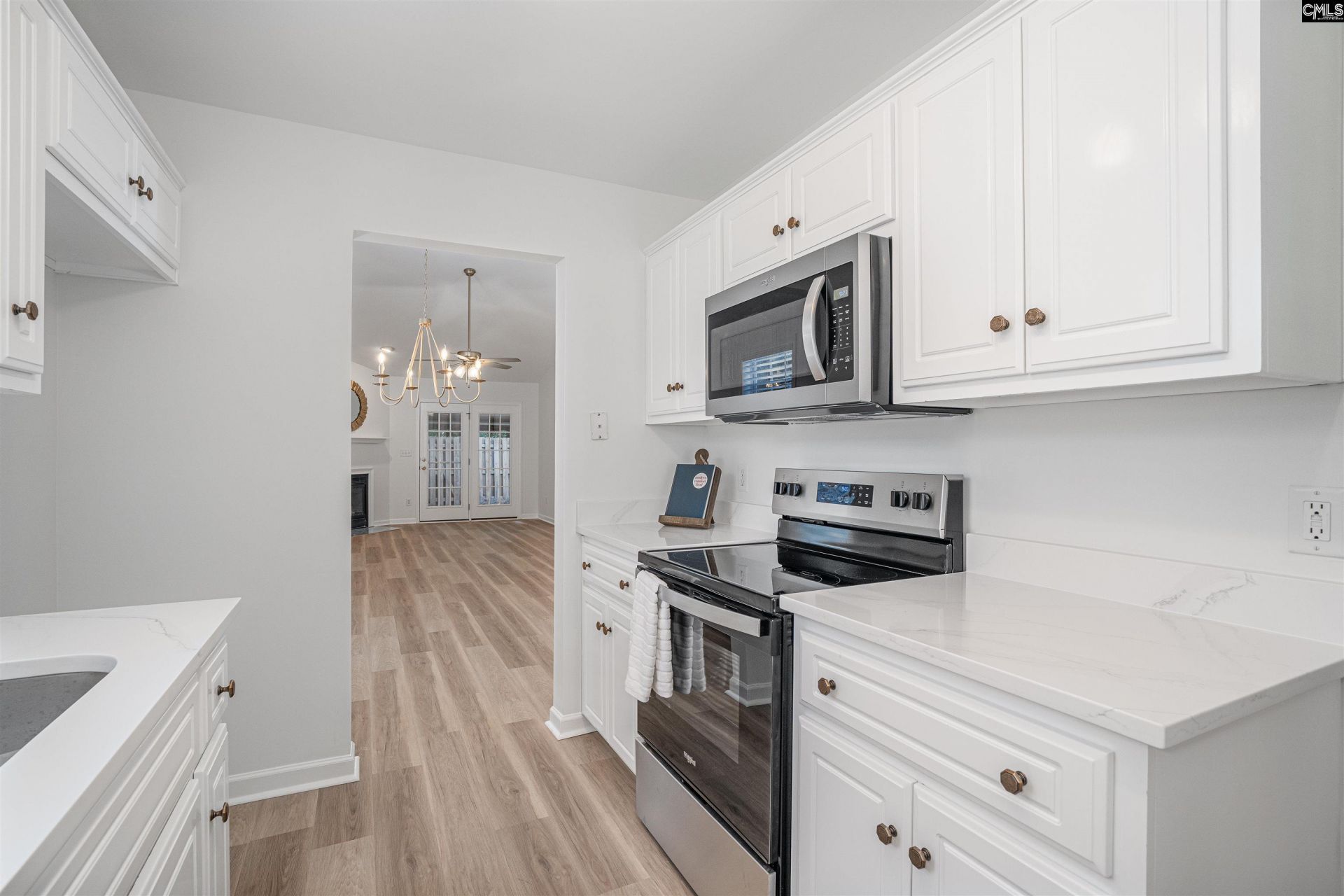 129 Waverly Point Drive  Photo 12