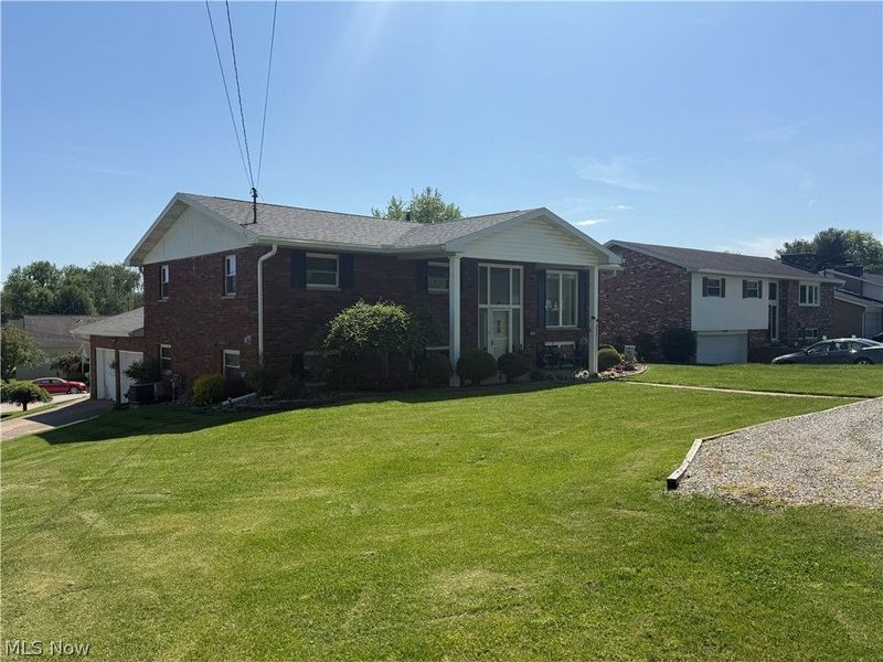 1451 Poplar Avenue, Belpre, OH 45714 Photo 2