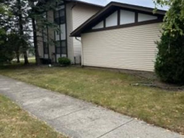 19201 Elm Drive, Unit 141, Country Club Hills, IL 60478