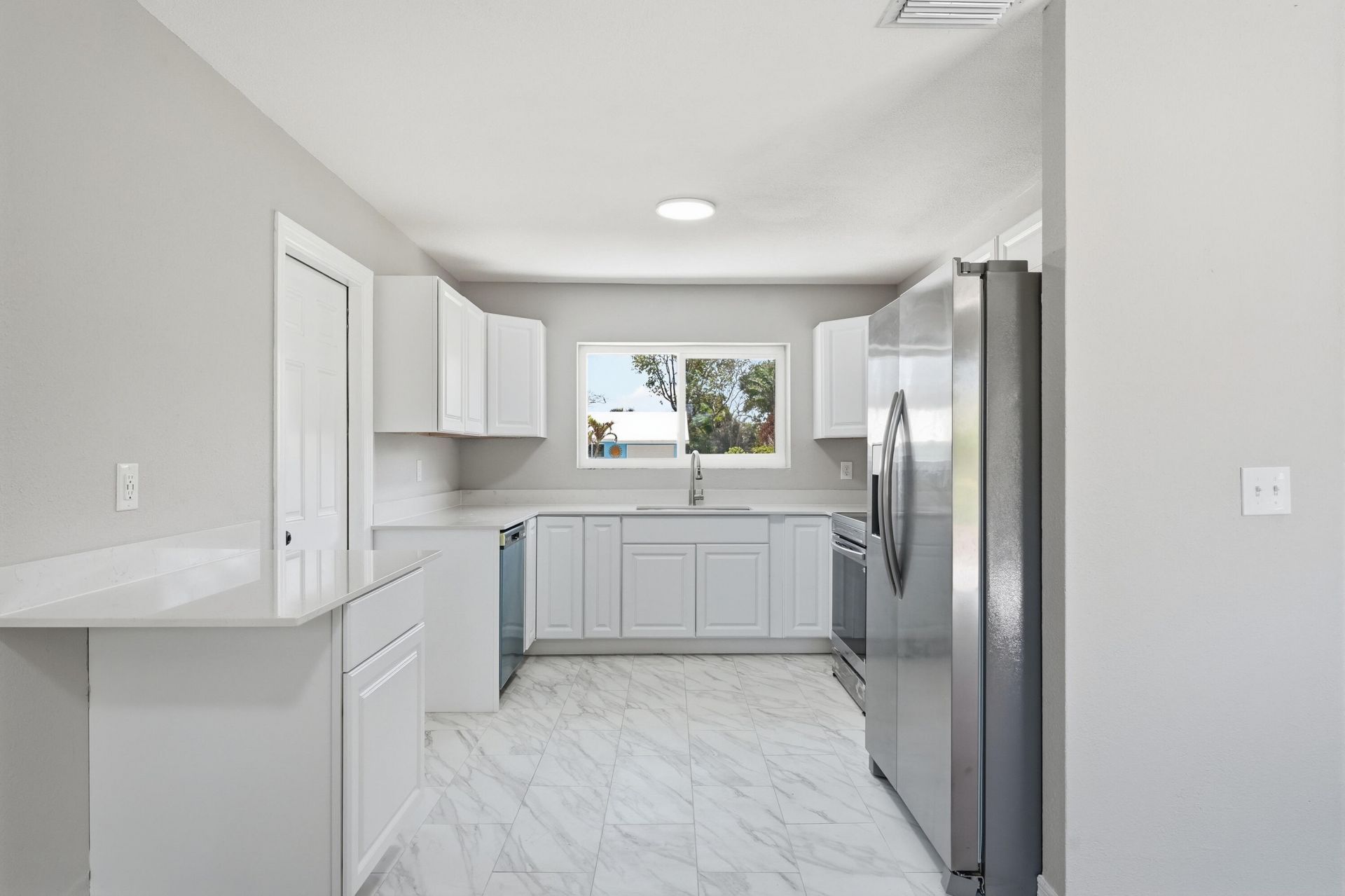 1343 SE Vestridge Lane, Port Saint Lucie, FL 34952 Photo