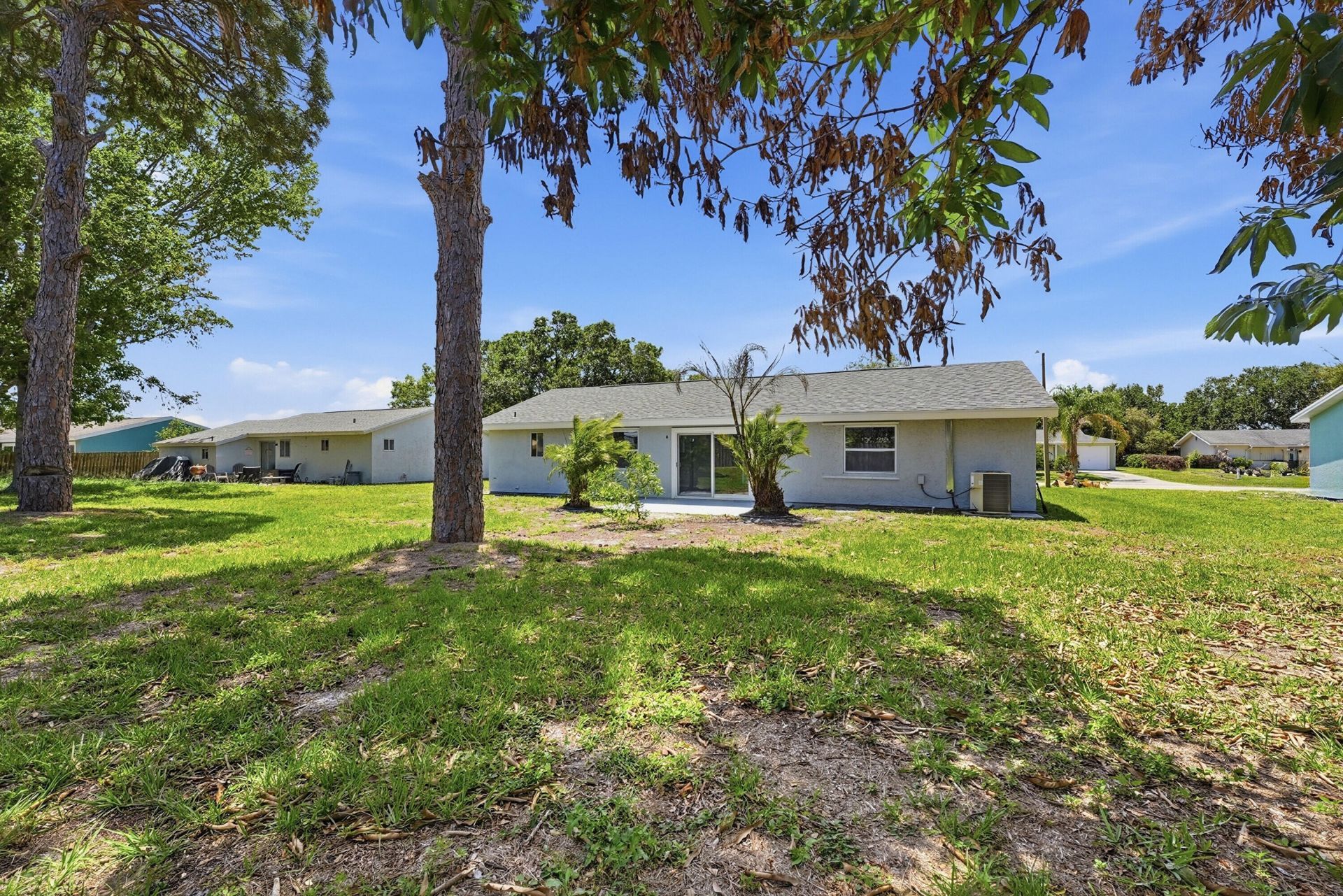 1343 SE Vestridge Lane, Port Saint Lucie, FL 34952 Photo
