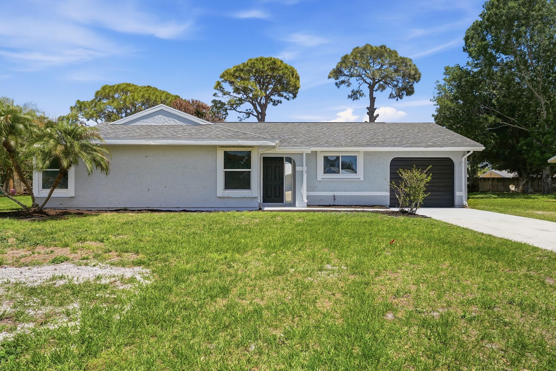1343 SE Vestridge Lane, Port Saint Lucie, FL 34952 Photo