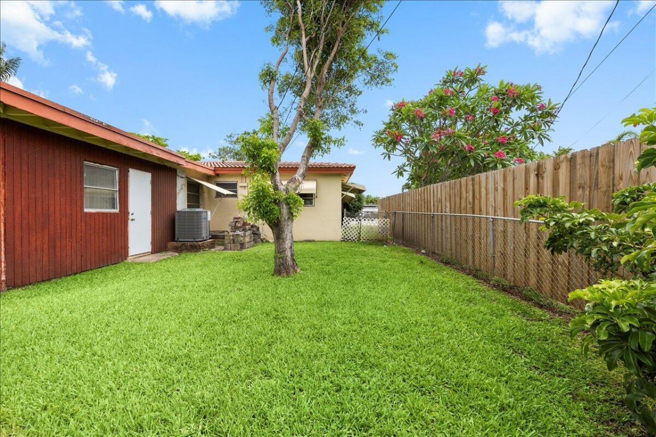 1329 SW 1st Terrace, Pompano Beach, FL 33060 Photo