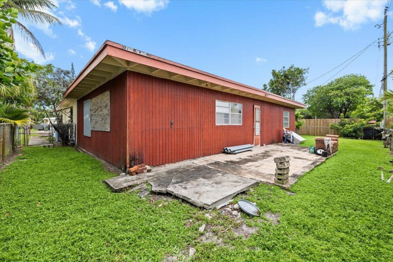 1329 SW 1st Terrace, Pompano Beach, FL 33060 Photo