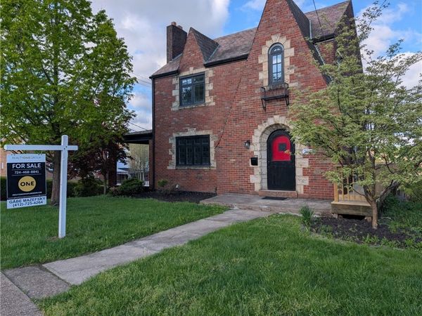 2806 Main St , Homestead, PA 15120