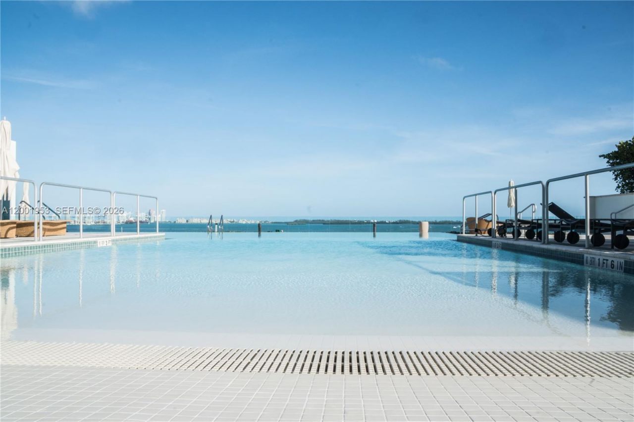 1331 Brickell Bay Dr, Unit 408, Miami, FL 33131 Photo