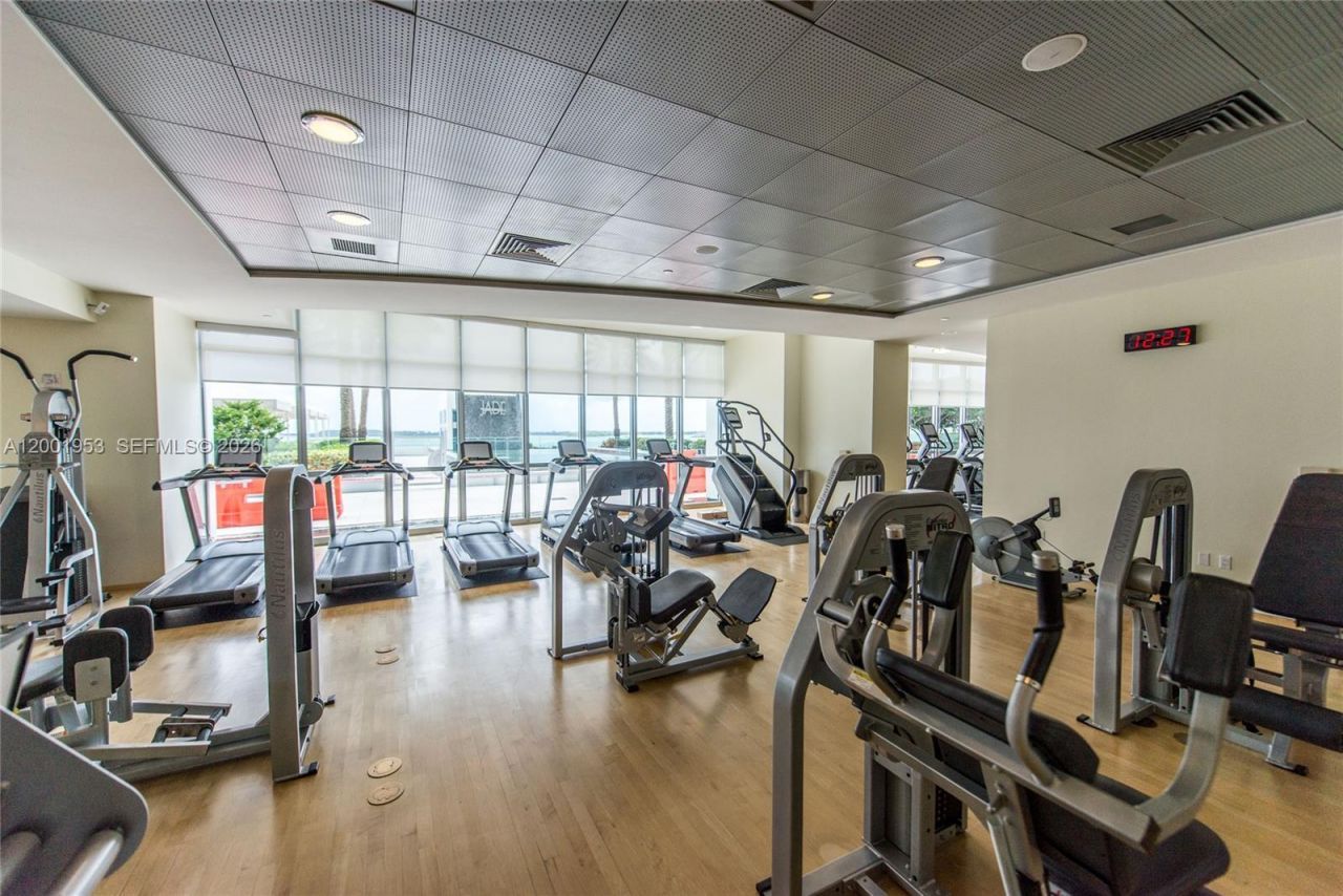 1331 Brickell Bay Dr, Unit 408, Miami, FL 33131 Photo