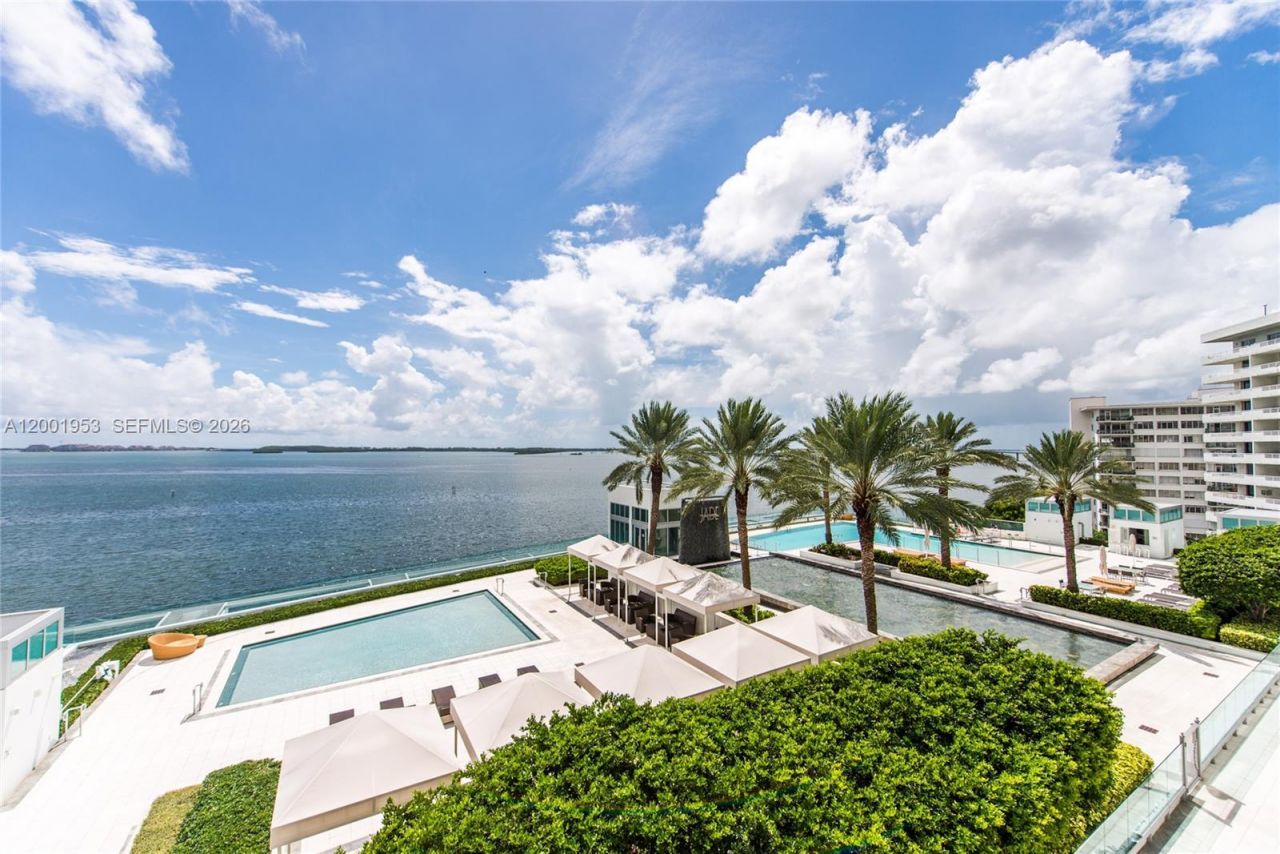 1331 Brickell Bay Dr, Unit 408, Miami, FL 33131 Photo