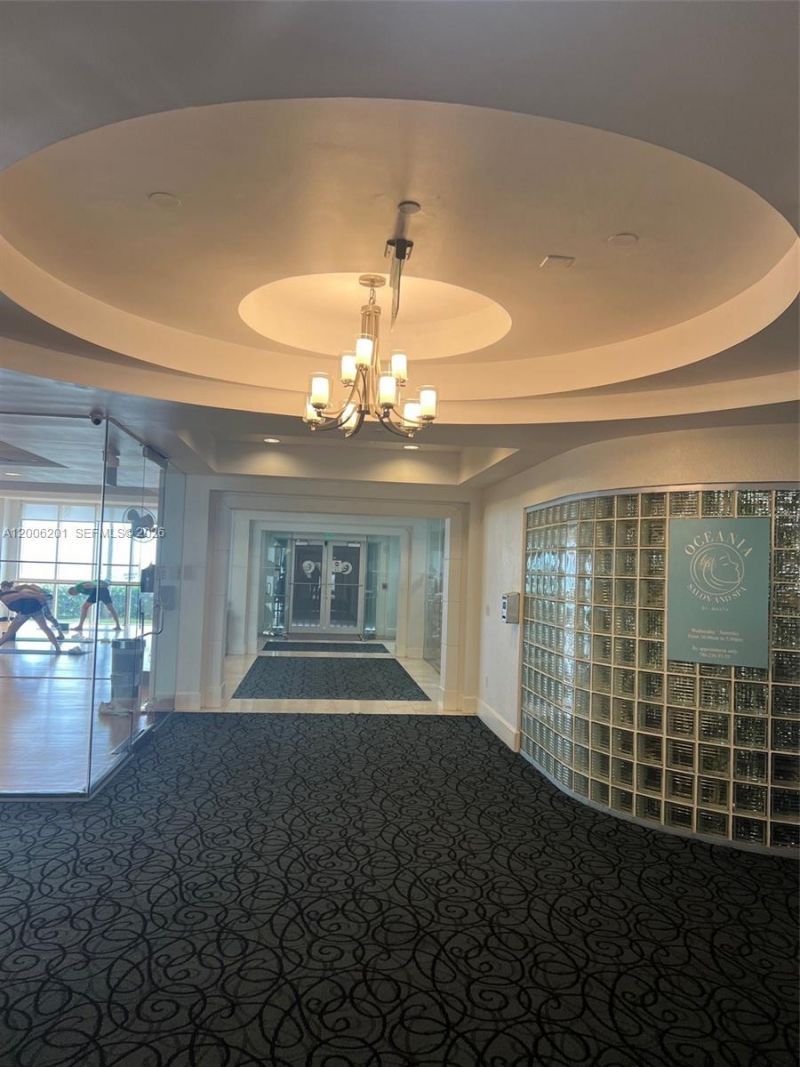 16500 Collins Ave , Unit 655, Sunny Isles Beach, FL 33160 Photo