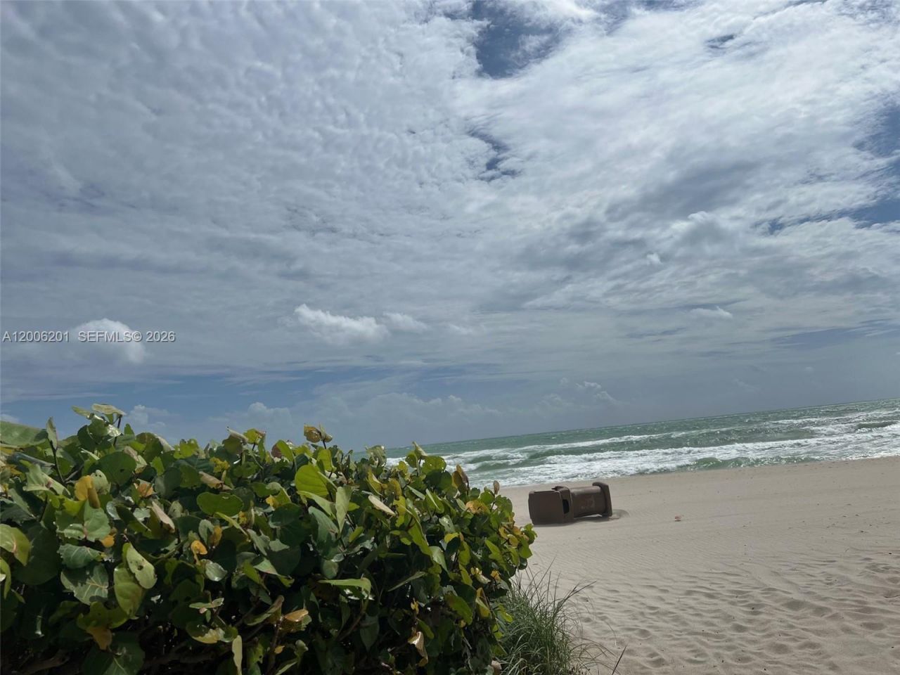 16500 Collins Ave , Unit 655, Sunny Isles Beach, FL 33160 Photo