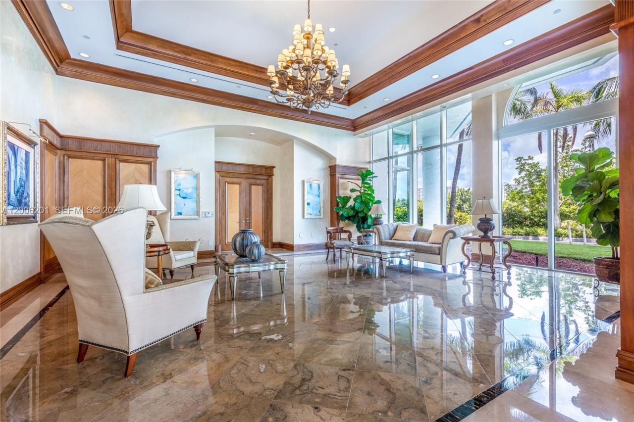 16500 Collins Ave , Unit 655, Sunny Isles Beach, FL 33160 Photo