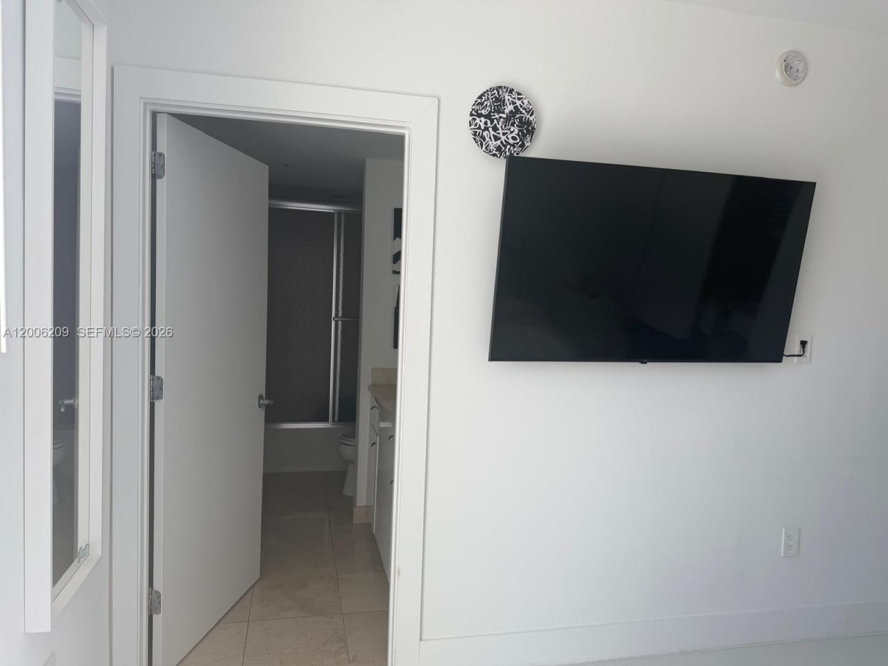 19400 Turnberry Way, Unit 331, Aventura, FL 33180 Photo