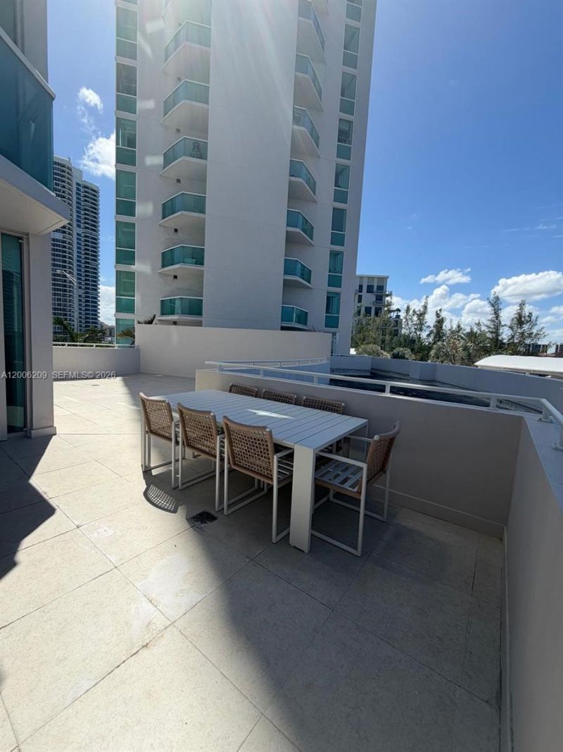 19400 Turnberry Way, Unit 331, Aventura, FL 33180 Photo