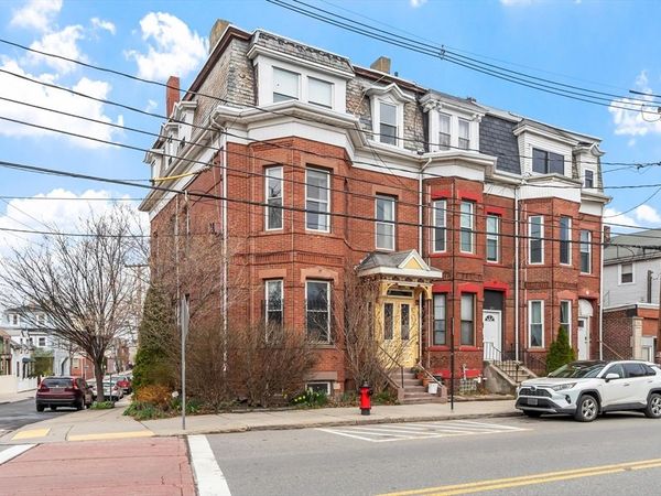 126 Washington Ave, Unit 2, Chelsea, MA 02150