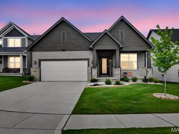 204 Randlin Drive, Lake St Louis, MO 63367