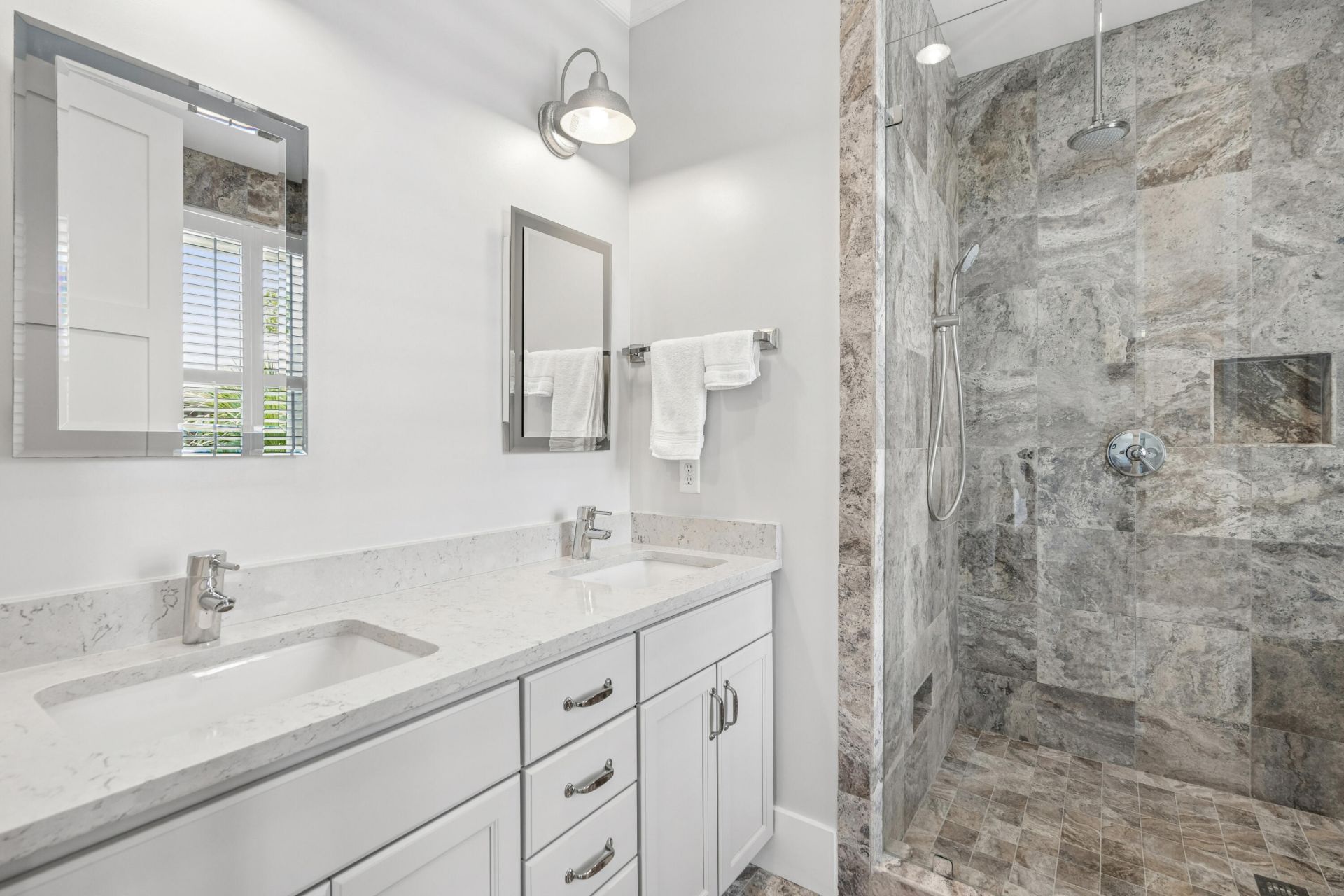 55 Krier Lane Photo 22