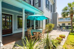 55 Krier Lane photo 4