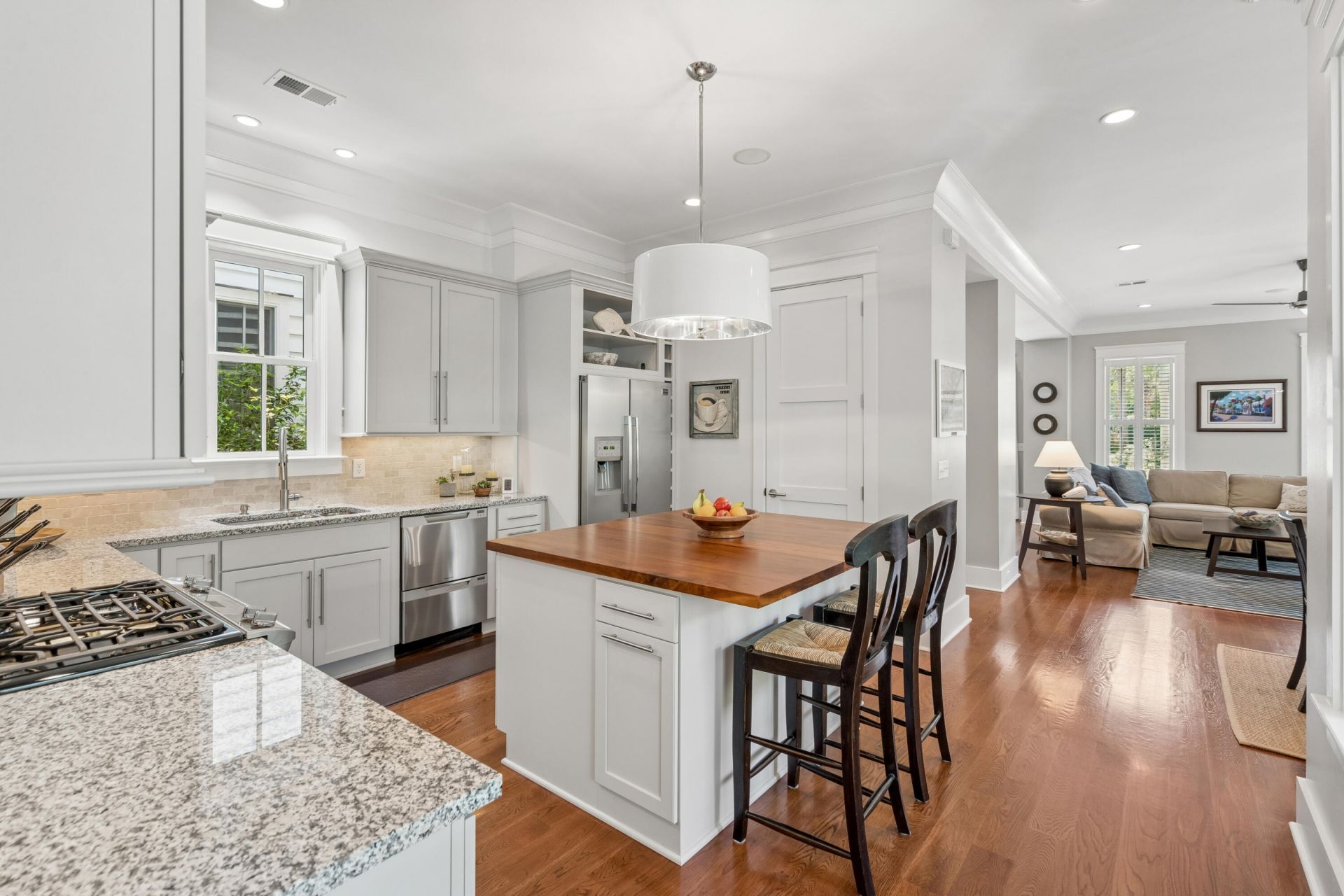 55 Krier Lane Photo 4