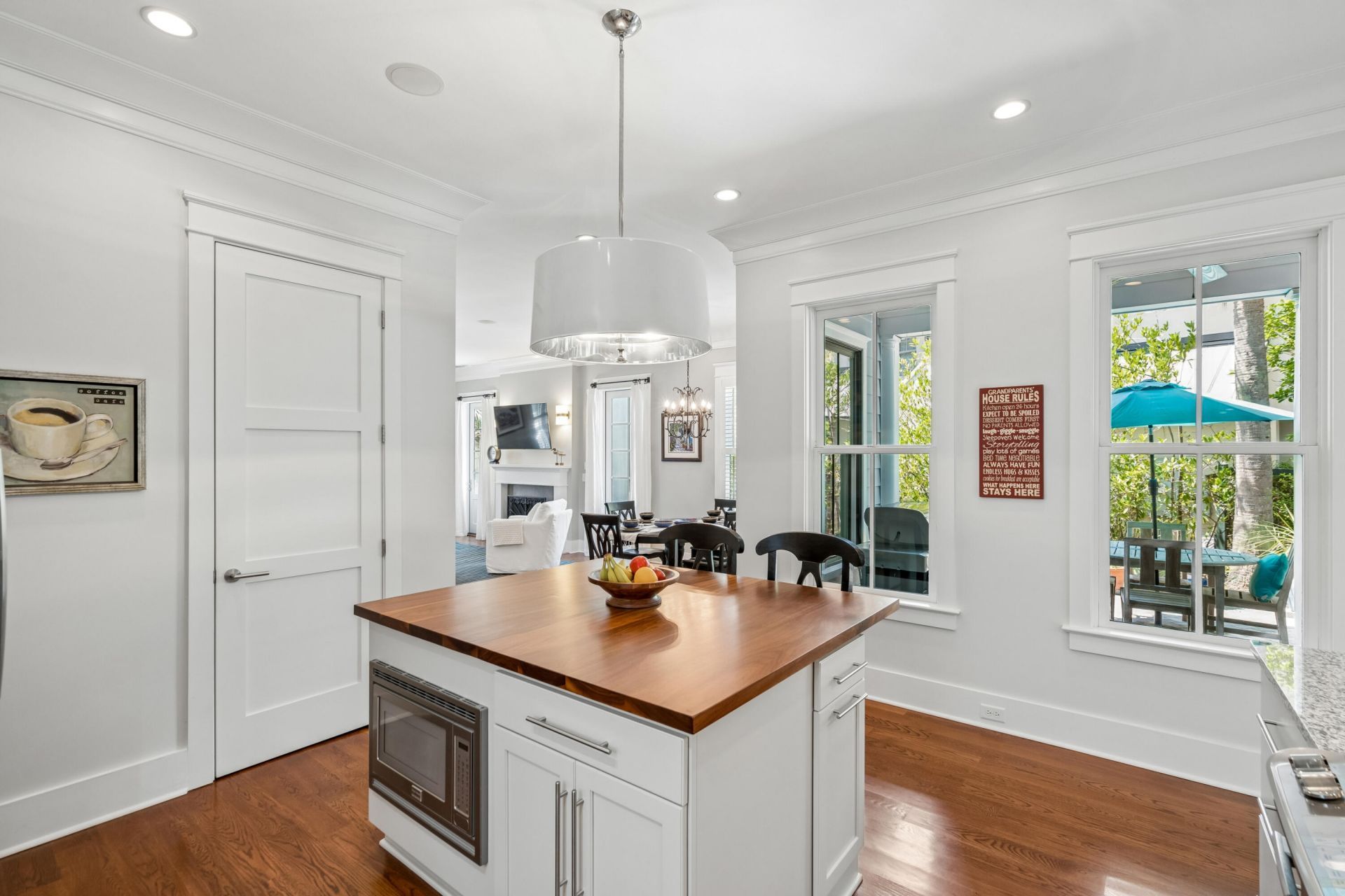 55 Krier Lane Photo 7