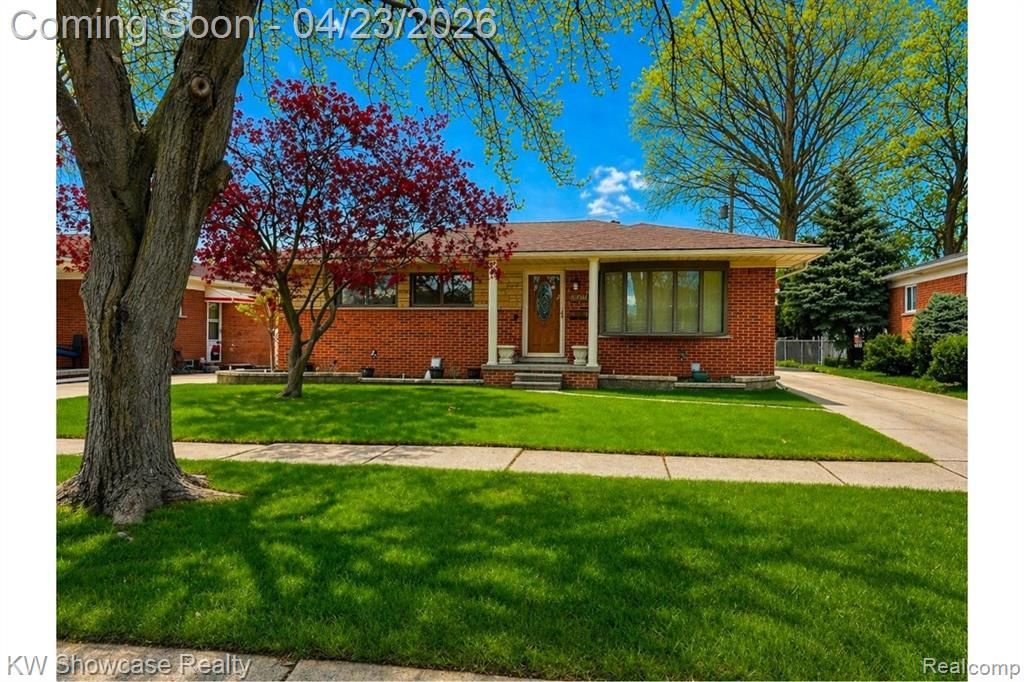6206 Berwyn Street, Dearborn Heights, MI 48127 Main Photo