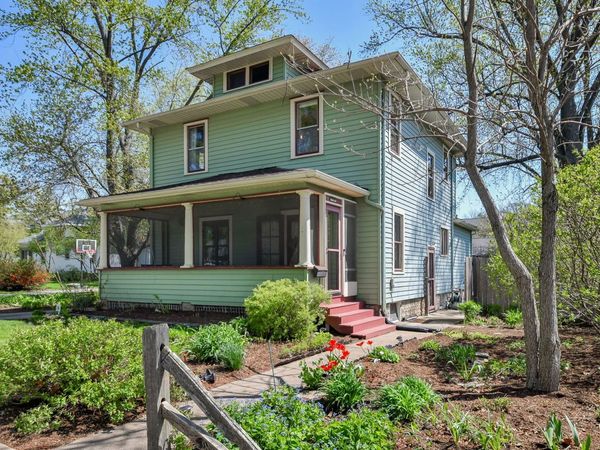 16 S Harrison Street , Batavia, IL 60510