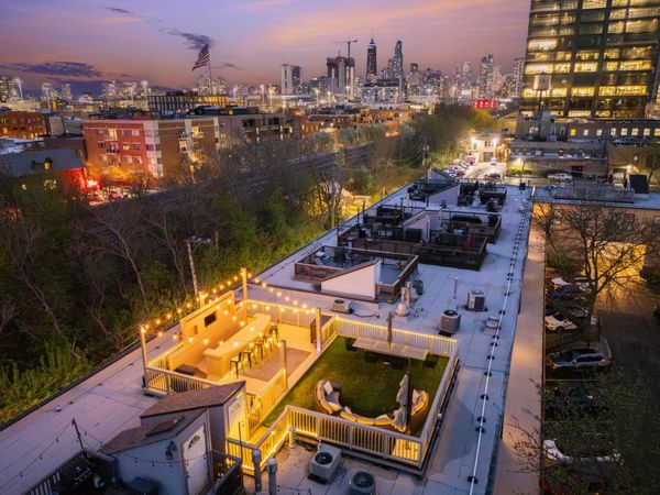 400 N Racine Avenue , Unit 219, Chicago, IL 60642