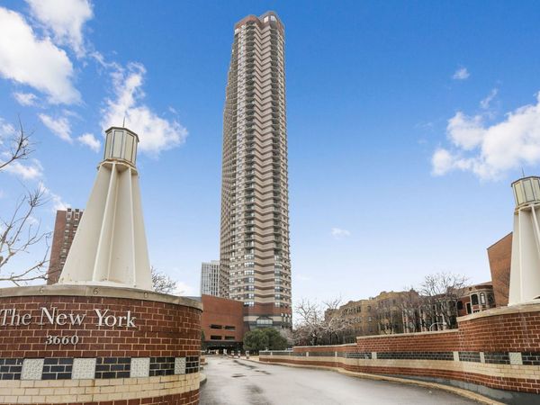 3660 N Lake Shore Drive, Unit 3201, Chicago, IL 60613