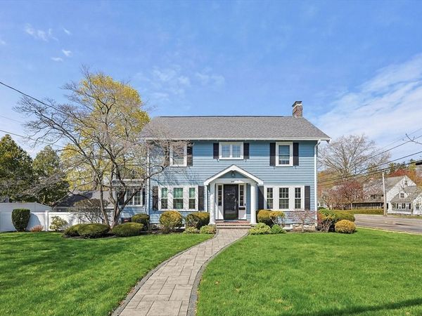 434 Brook Rd, Milton, MA 02186