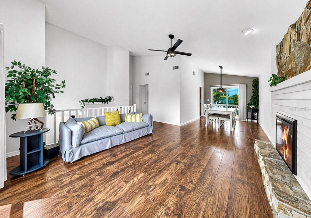 8096 Glenbrooke Lane, Sarasota, FL 34243 Photo