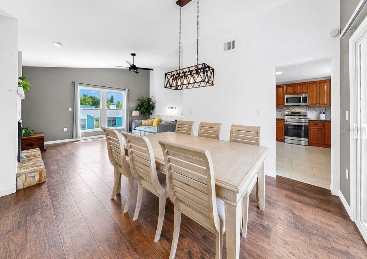 8096 Glenbrooke Lane, Sarasota, FL 34243 Photo