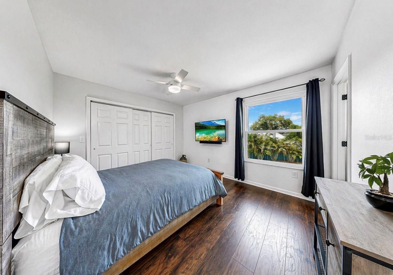 8096 Glenbrooke Lane, Sarasota, FL 34243 Photo