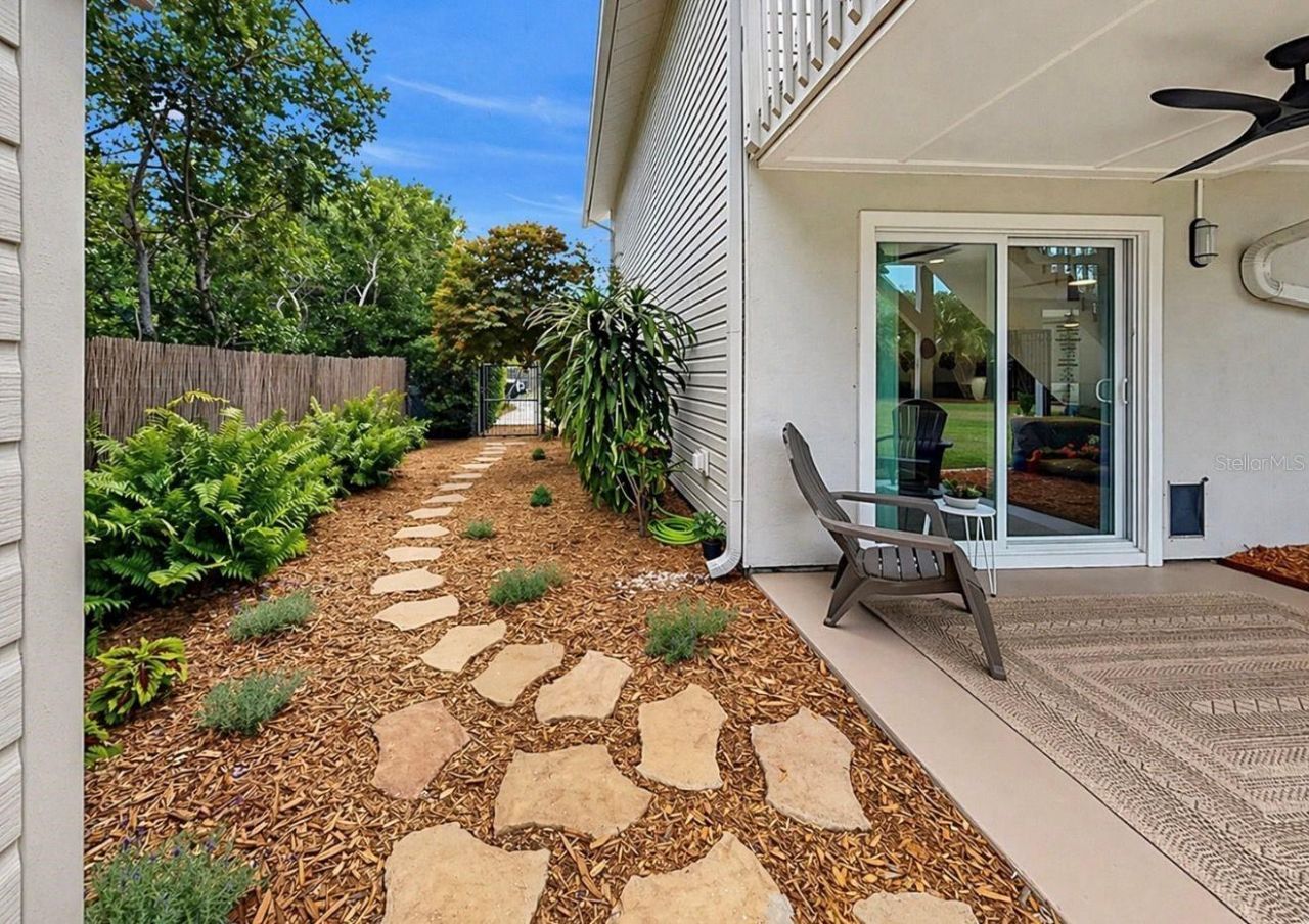 8096 Glenbrooke Lane, Sarasota, FL 34243 Photo
