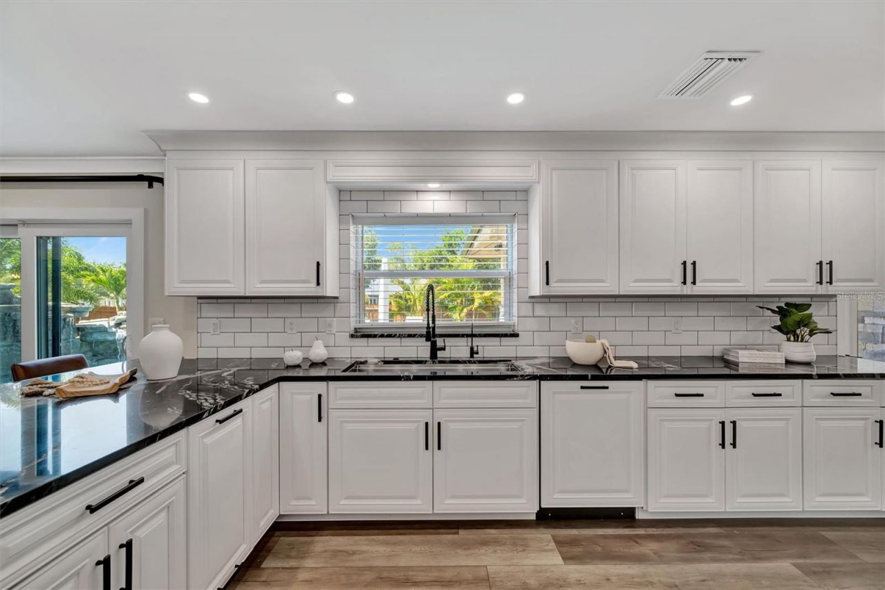 5841 106th Terrace N, Pinellas Park, FL 33782 Photo
