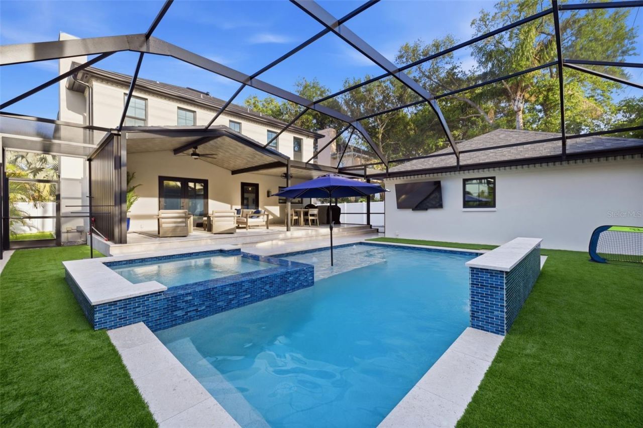 417 S Paloma Place, Tampa, FL 33609 Photo