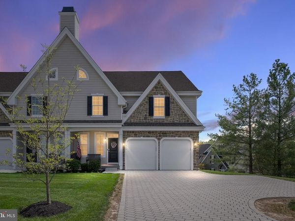 513 VALLEY ROAD, NEWARK, DE 19711