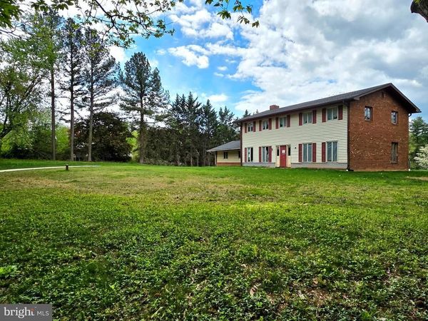 21010 DELTA DRIVE , GAITHERSBURG, MD 20882