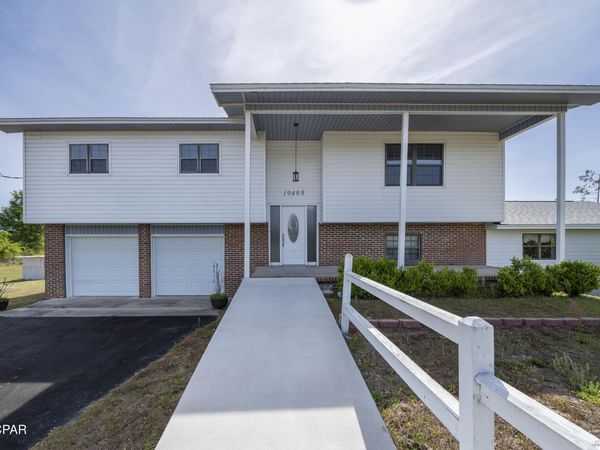 10408 Highway 2301 , Youngstown, FL 32466