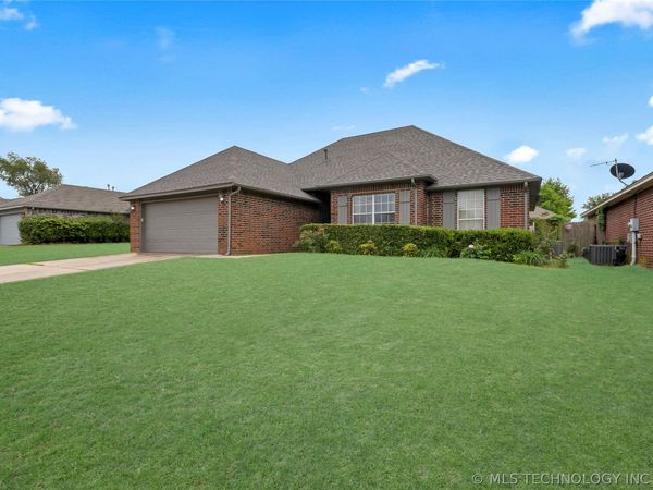 1158 E 133rd Street , Glenpool, OK 74033