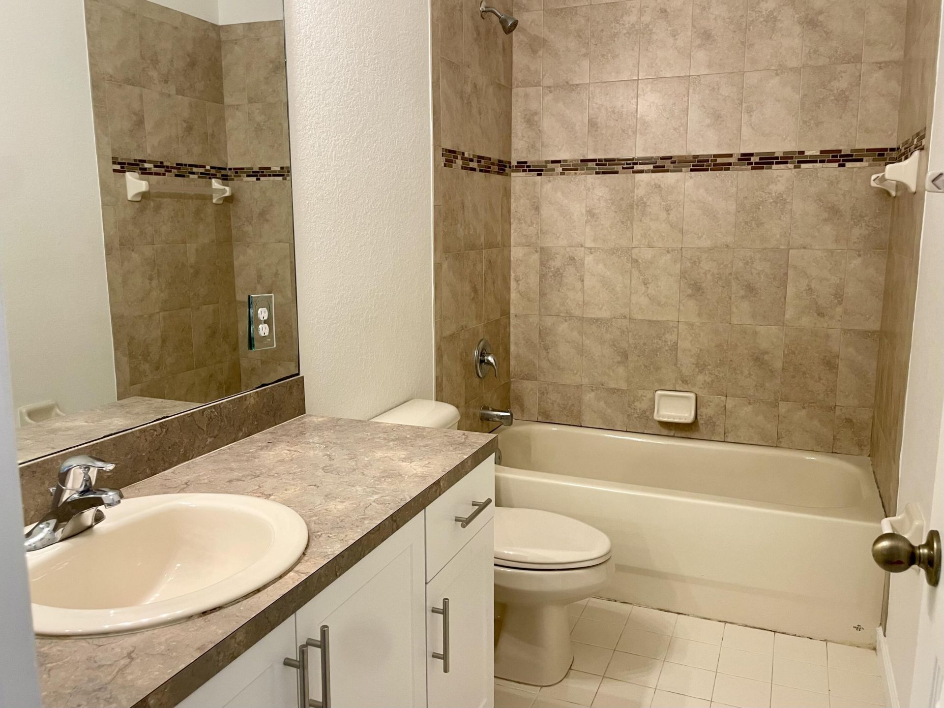 5064 SE Mariner Garden Circle, Stuart, FL 34997 Photo