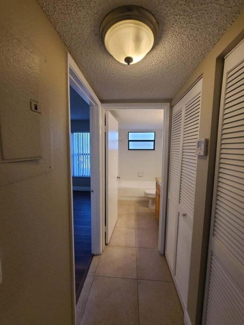 1517 Lake Crystal Drive, Unit E, West Palm Beach, FL 33411 Photo