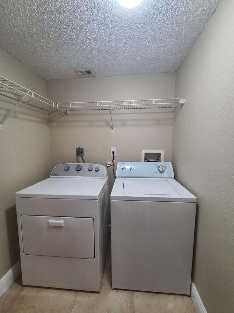 1517 Lake Crystal Drive, Unit E, West Palm Beach, FL 33411 Photo