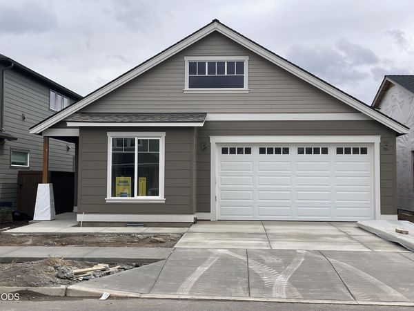 60936 SE Apollo Place, Bend, OR 97702