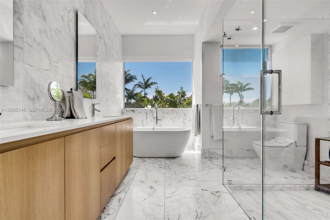 Please Call For Address, Key Biscayne, FL 33149 Photo