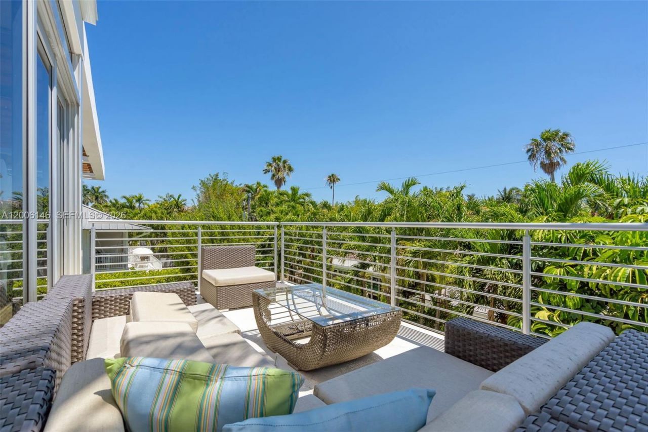 Please Call For Address, Key Biscayne, FL 33149 Photo