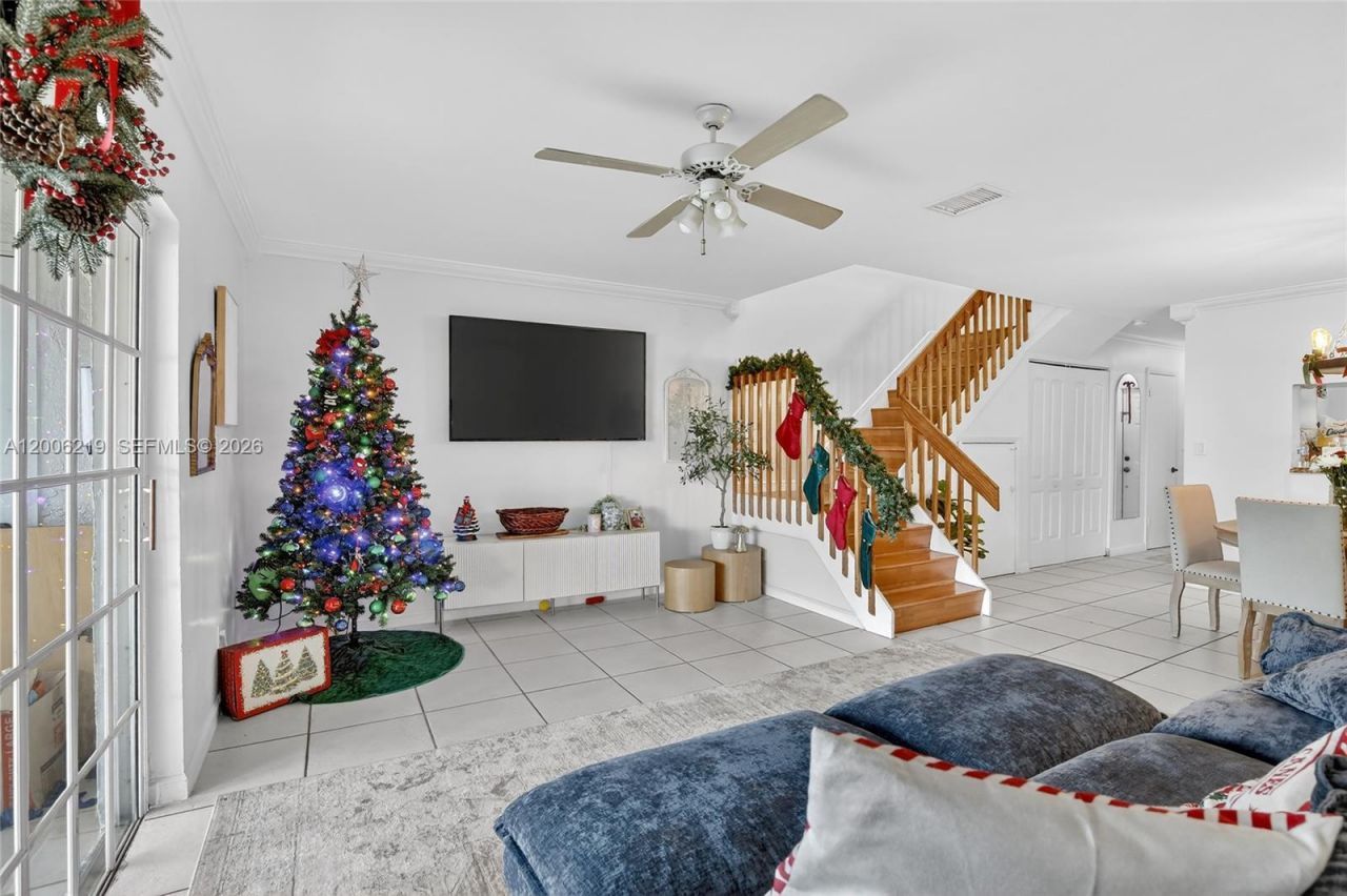10431 NW 3rd St, Pembroke Pines, FL 33026 Photo