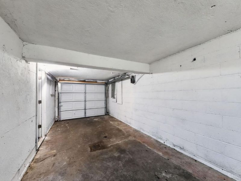 1284 Compton Road, Springfield Twp., OH 45231 Photo 9