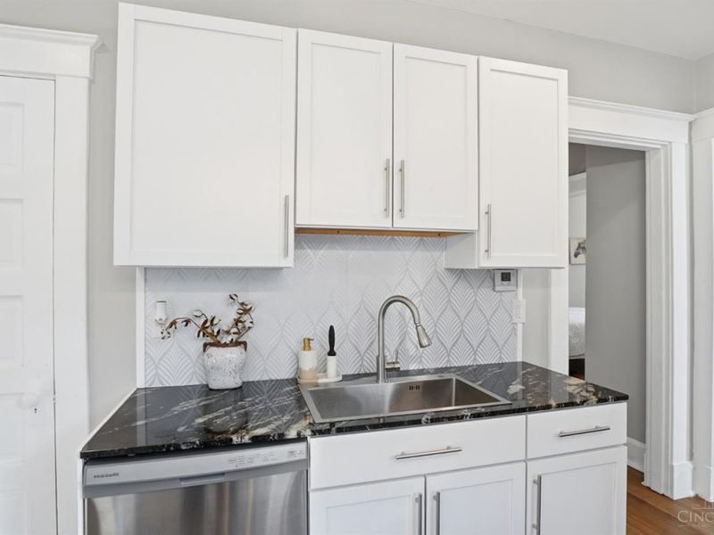 2721 Oakleaf Avenue, Cincinnati, OH 45212 Photo 12